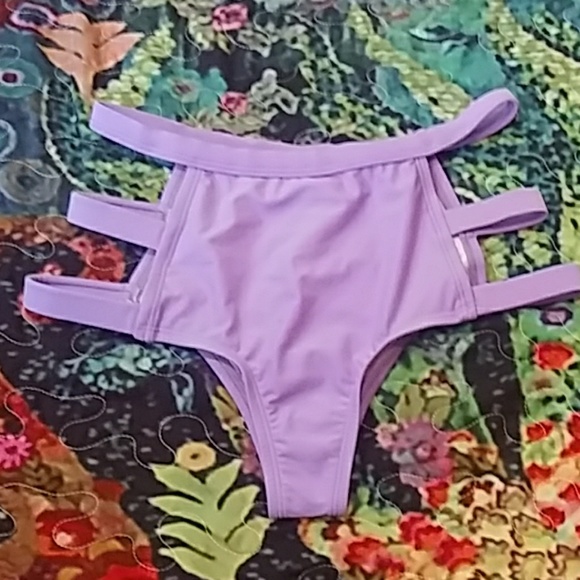 2 piece bikini set - Picture 4 of 5